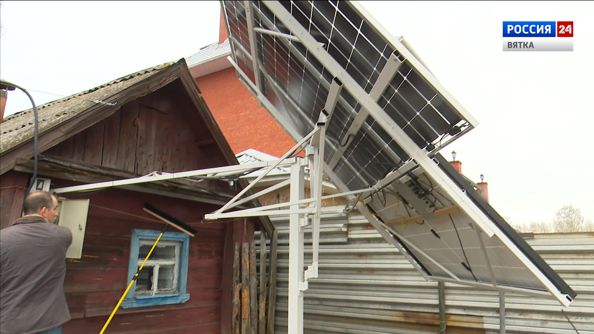 Кировчанин построил станцию электроэнергии на солнечных батареях