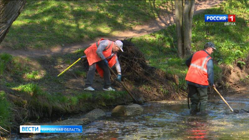 Пруды в парке имени Кирова чистят регулярно