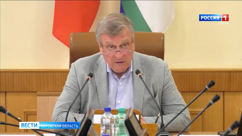 Игорь Васильев призвал увеличить темпы вакцинации от COVID-19 в Кировской области