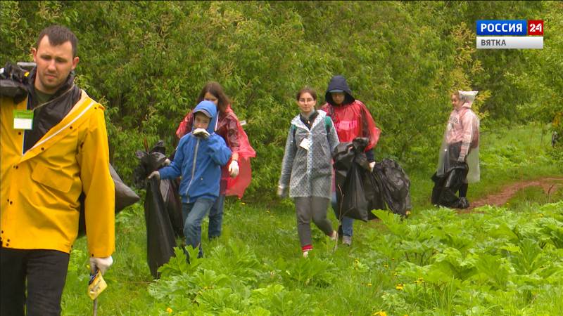 Участники «Чистых игр» прибрали Зубаревский лес