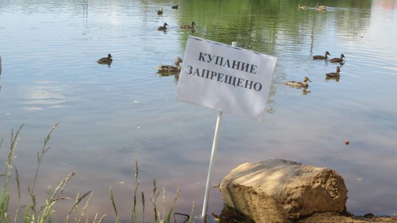 В Кирове на водоемах Октябрьского района появились предупреждающие аншлаги