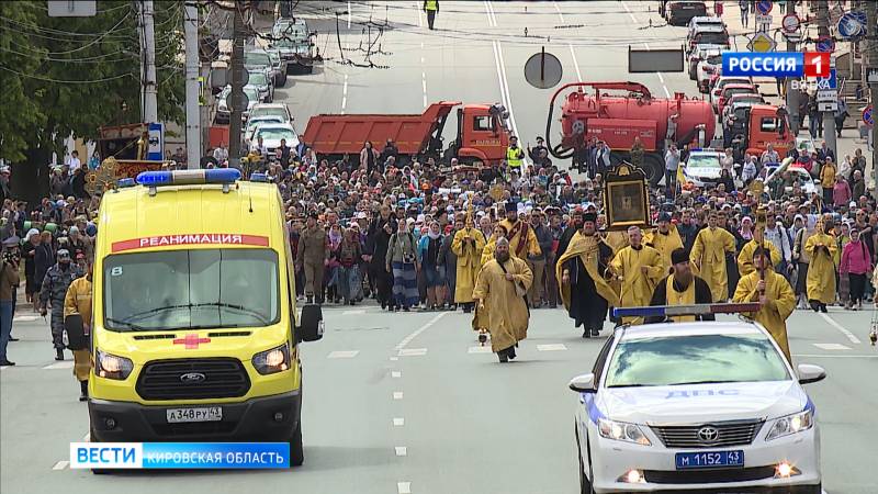 Великорецкий крестный ход отправился в путь