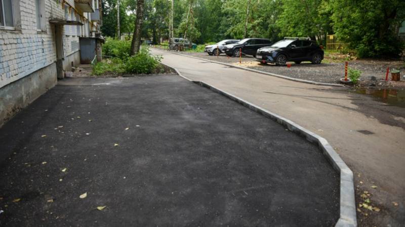 В Кирове за 8,8 млн рублей отремонтируют подходы к 8 детским садам