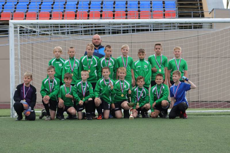 Юные кировские футболисты готовятся к финальному этапу всероссийских соревнований «Кожаный мяч»