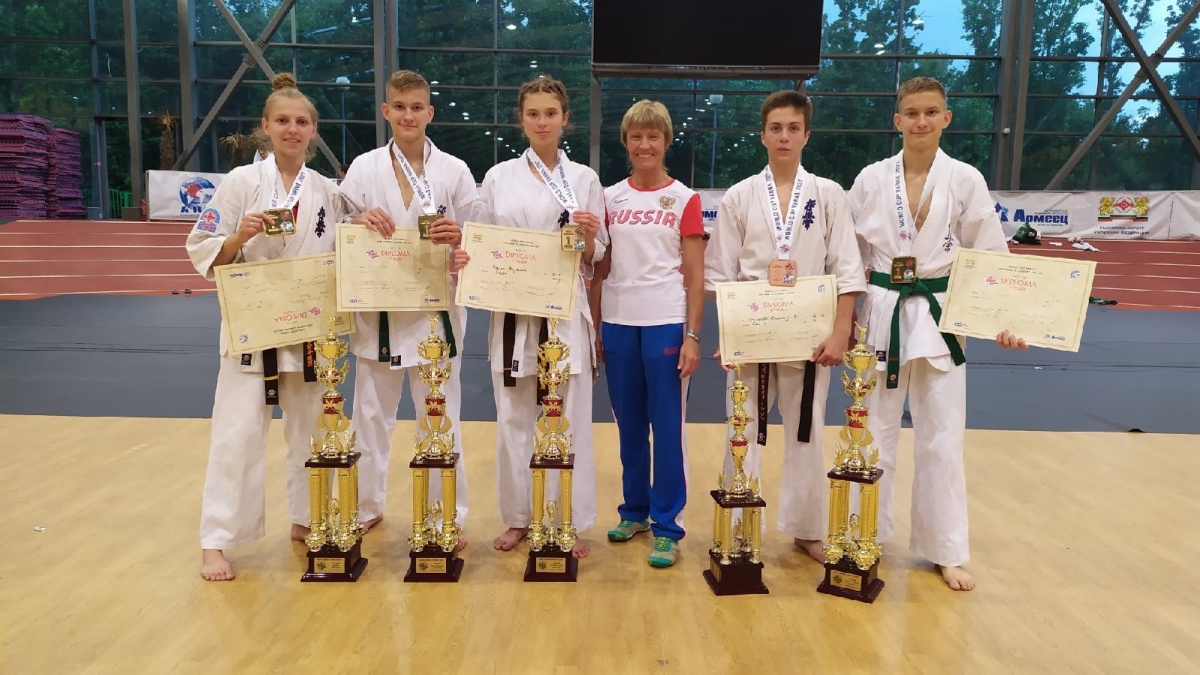 Кировчане выиграли 4 золотые медали на Кубке мира по карате