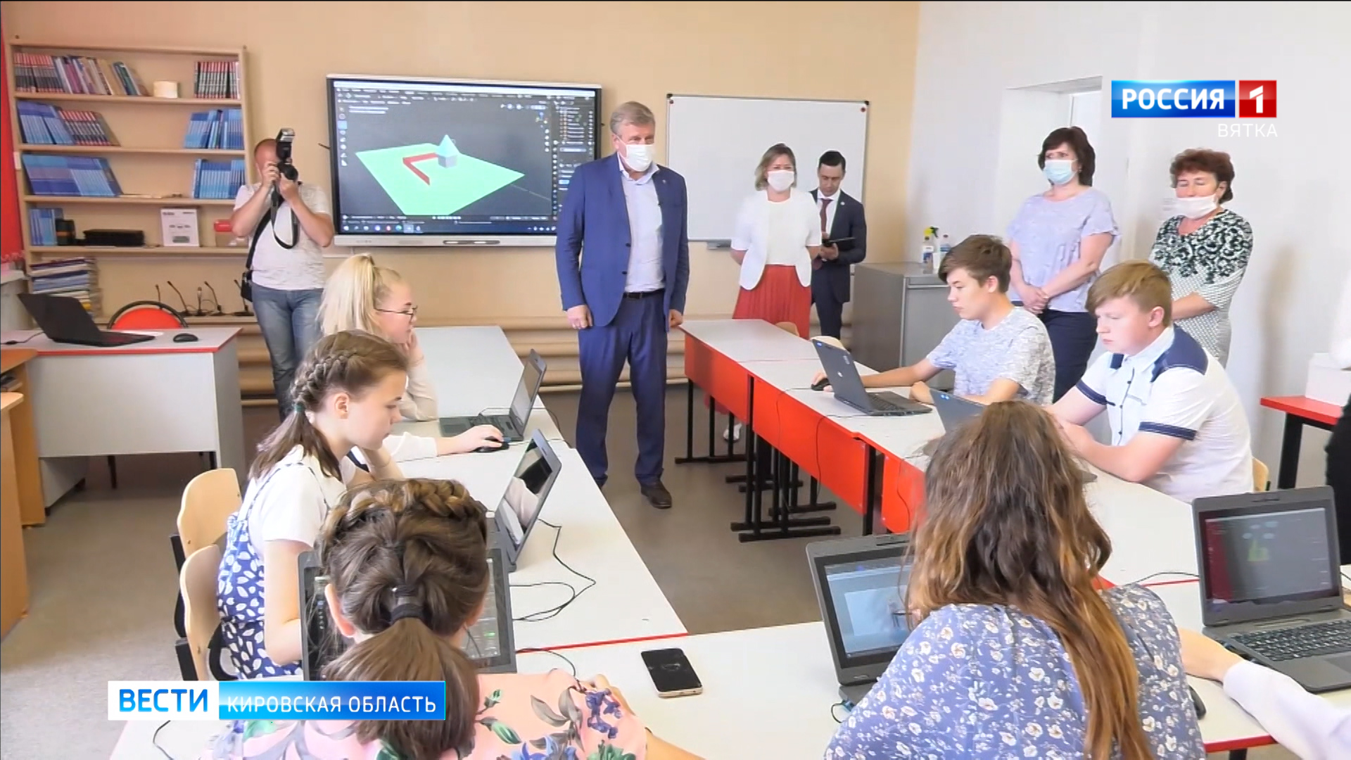 Губернатор Игорь Васильев побывал с рабочим визитом в Унинском районе