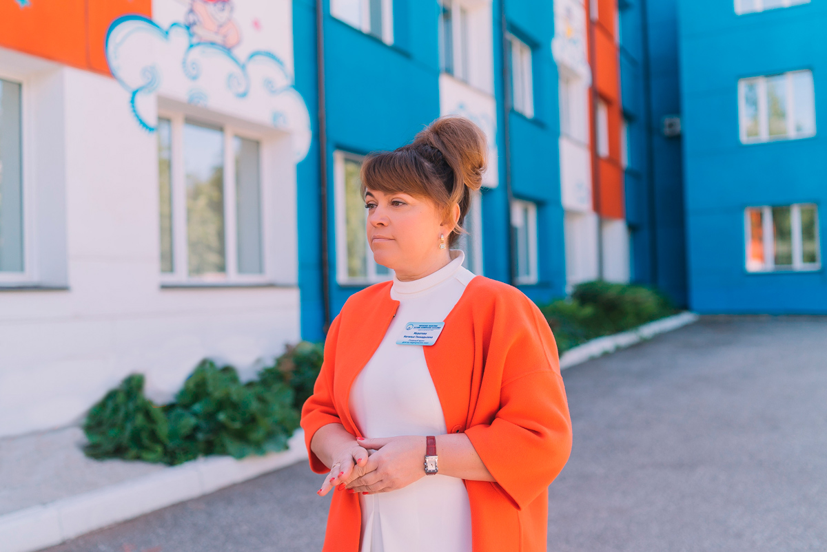 В Кирове врачи извлекли из желудка 14-летней девочки комок волос весом более 500 граммов