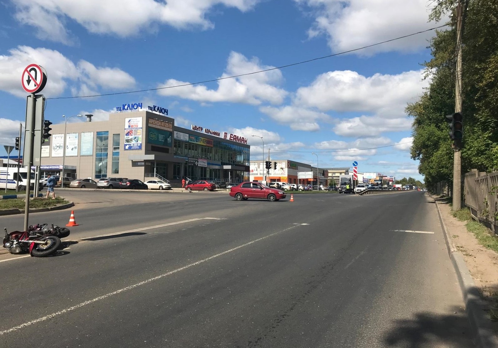 В Кирове в ДТП пострадал мотоциклист