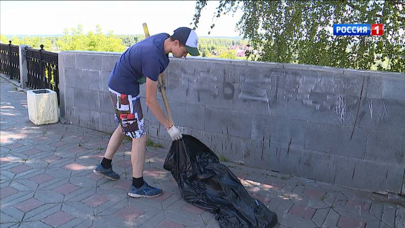 Кировским школьникам предлагают трудоустройство в летний период