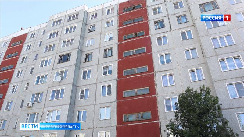 Активисты ОНФ обратились в прокуратуру по факту неисправности новых лифтов на Конева, 13