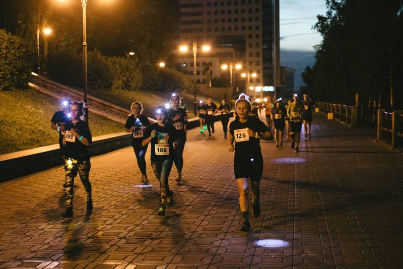 Из-за забега "Ночная Вятка" в Кирове ограничат движение транспорта.