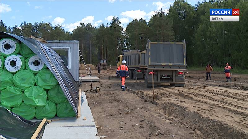 В Шабалинском районе началось строительство мусорного полигона