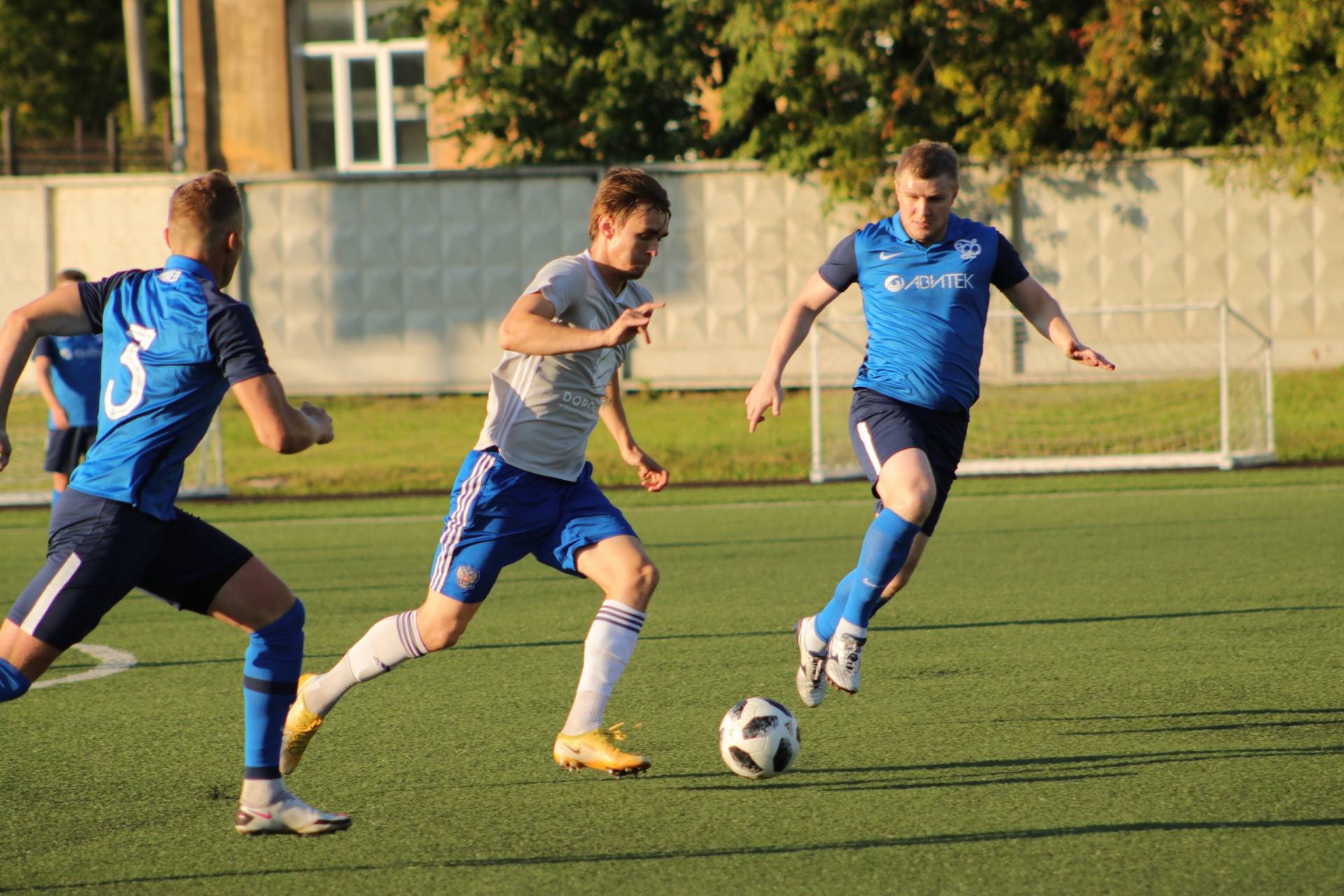 «Факел» после вынужденного перерыва вновь выйдет на поле.