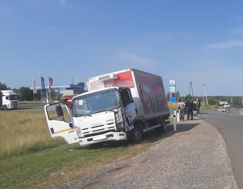 В результате ДТП в Мурашинском районе три человека получили травмы