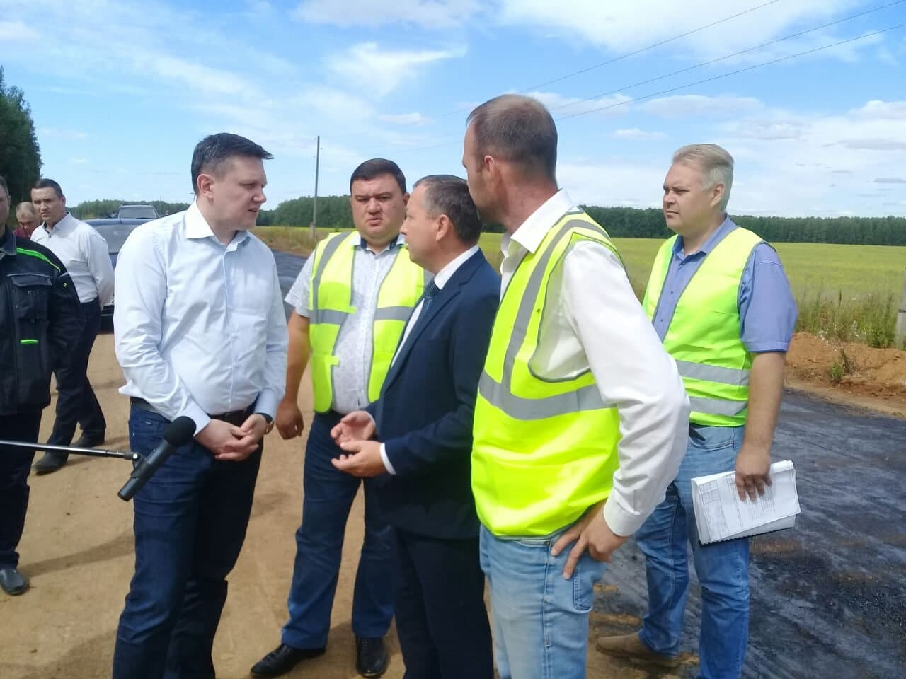 В Зуевском районе по госпрограмме ведется капитальный ремонт дороги «Зуевка – Октябрьский – Городище»