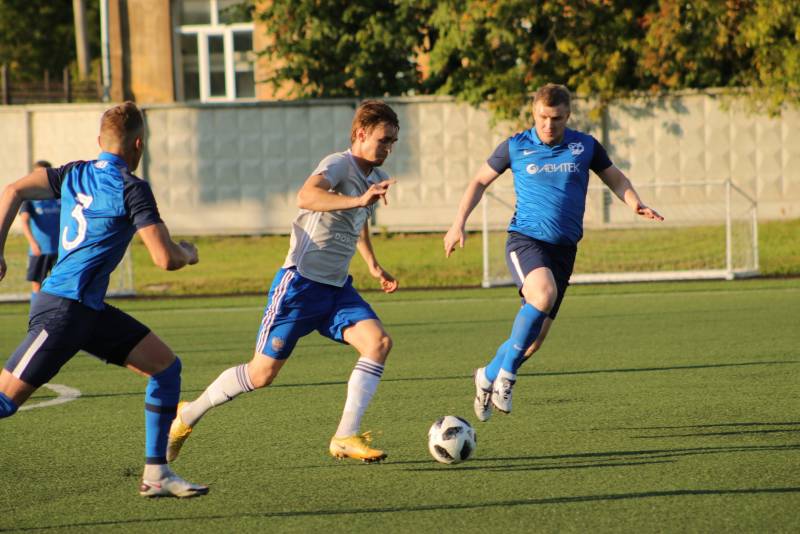 «Факел» после вынужденного перерыва вновь выйдет на поле.