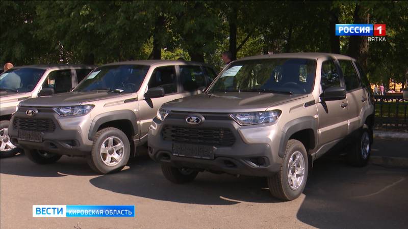 Медучреждения Кировской области получили новые автомобили для оказания паллиативной помощи