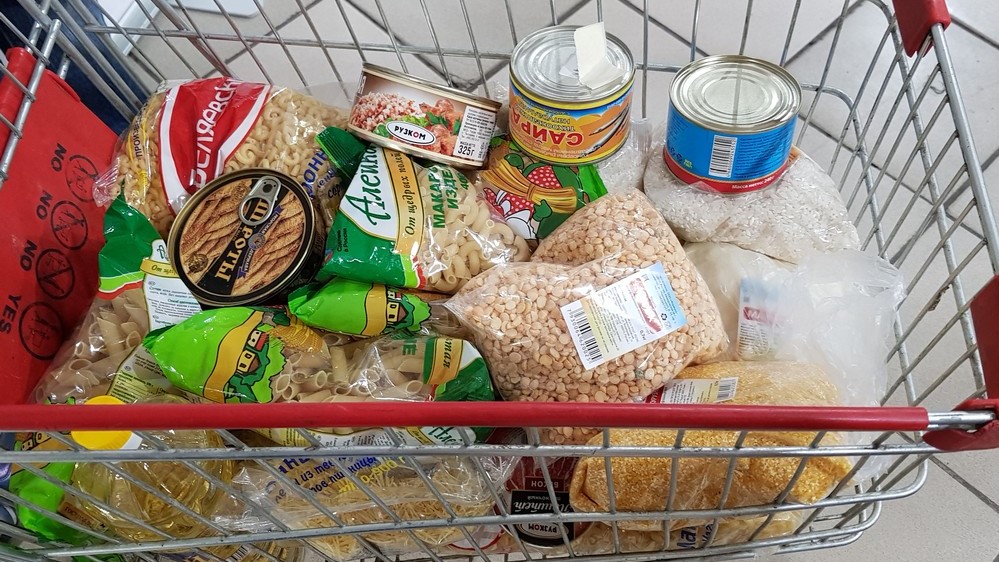 В Кирове стартовала благотворительная акция «Корзина доброты»