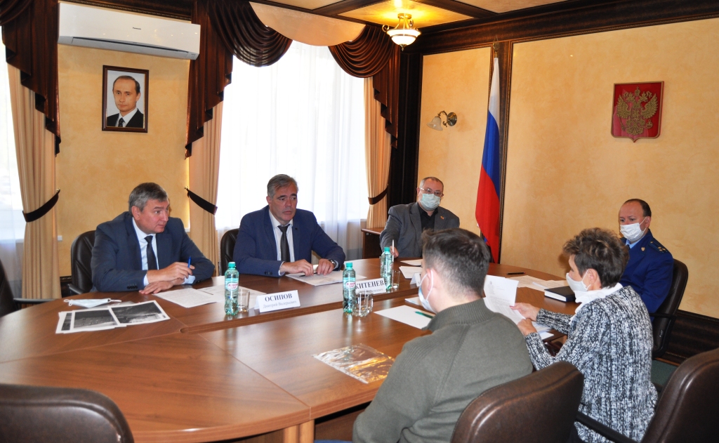 Кировчанам ответили на вопросы о капитальном ремонте домов и расселении аварийного жилья