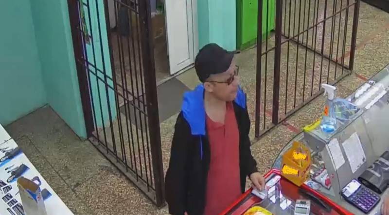 В Кирове полиция устанавливает личность причастного к краже денег с банковского счета