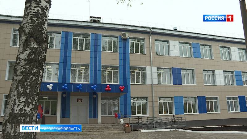 В Кирове на улице Менделеева открылся второй корпус школы №42