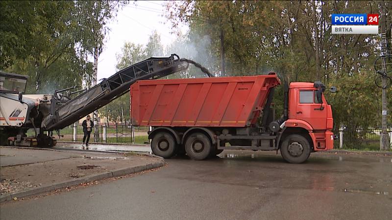 В Кирове в рамках нацпроекта дорожные работы ведутся на 13 участках