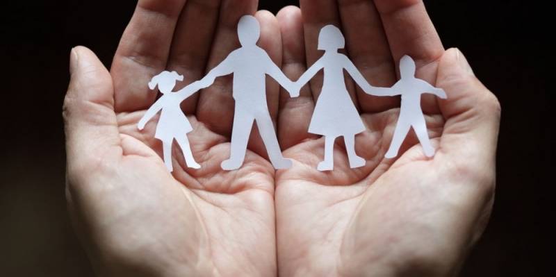 Кировских родителей приглашают пройти «Школу современного родителя»