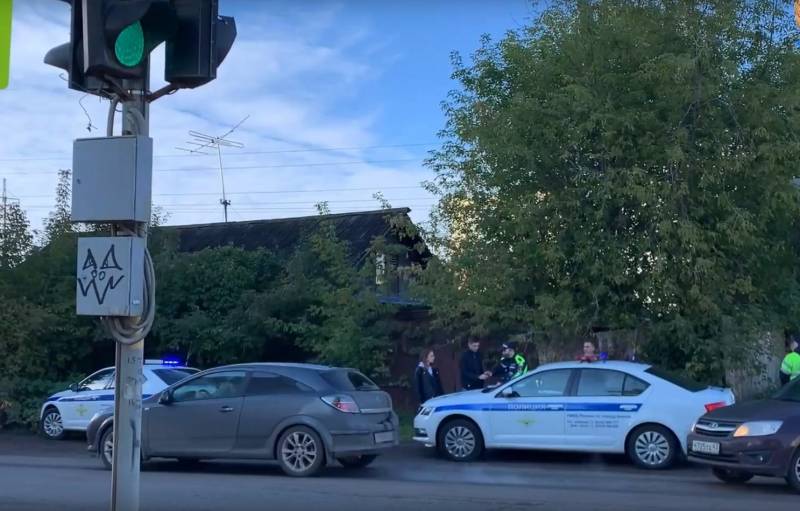 В Кирове на светофоре сбили несовершеннолетнего ребенка