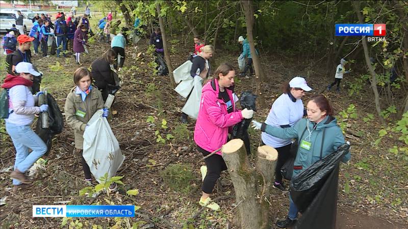 В Кирово-Чепецке прошли соревнования по сбору мусора «Чистые игры»