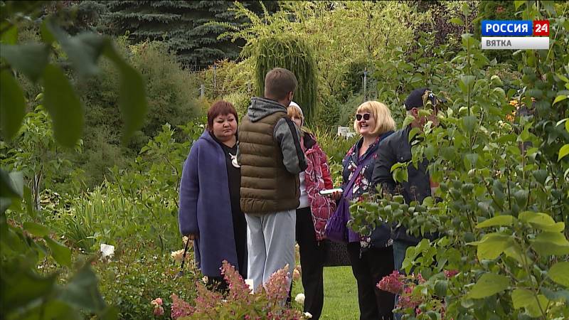 Киров с рабочим визитом посетила делегация Совета ботанических садов Урала и Поволжья