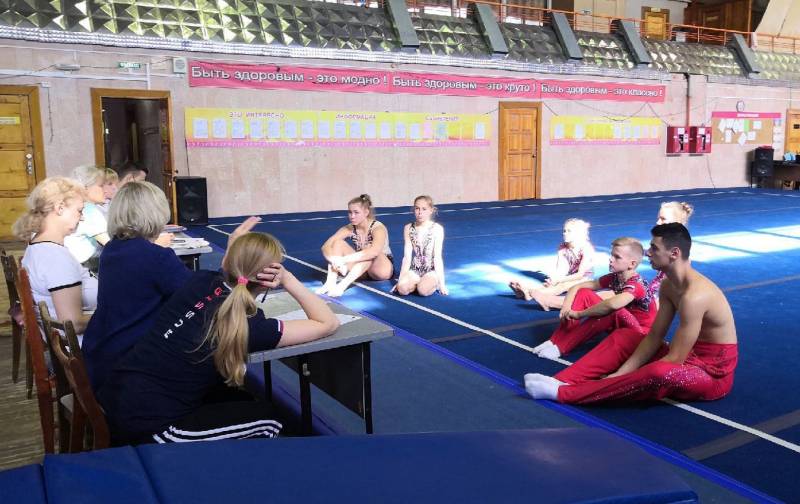 Кировские акробаты готовятся к первенству Европы