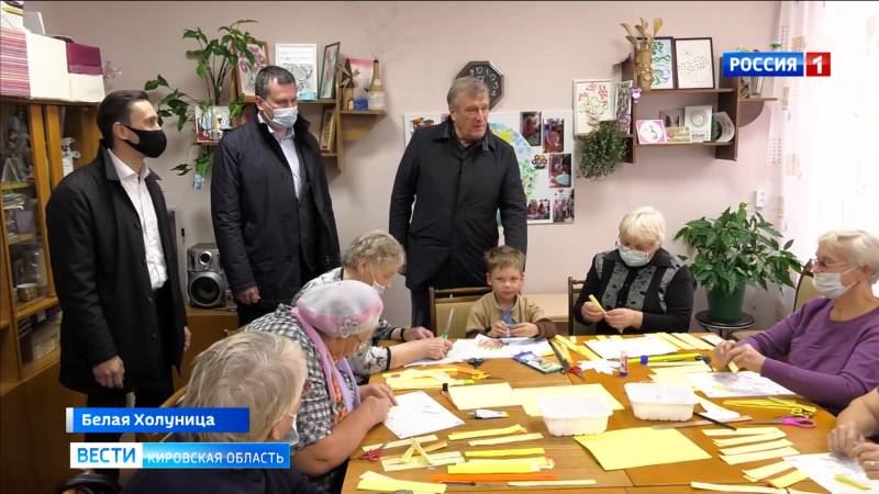 Игорь Васильев с рабочим визитом посетил Белохолуницкий район