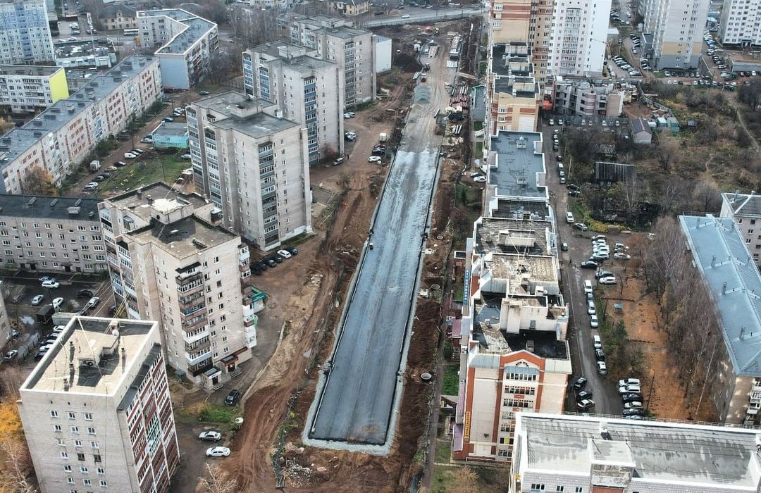 В Кировских социальных сетях появилось фото отремонтированного участка дороги на улице Сурикова