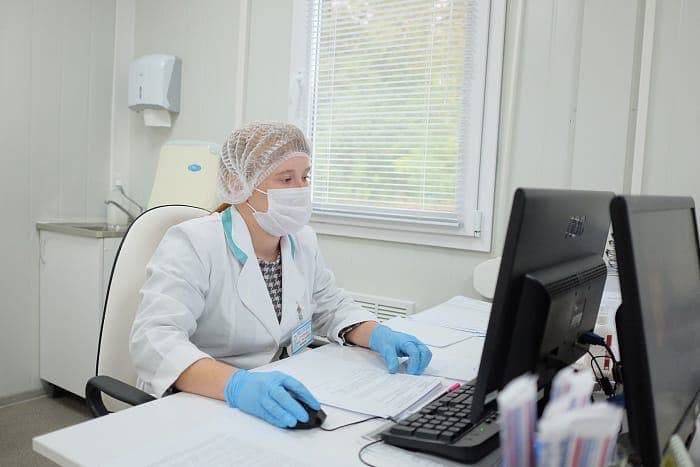 В Кировской области врачи поликлиник столкнулись с колоссальной нагрузкой