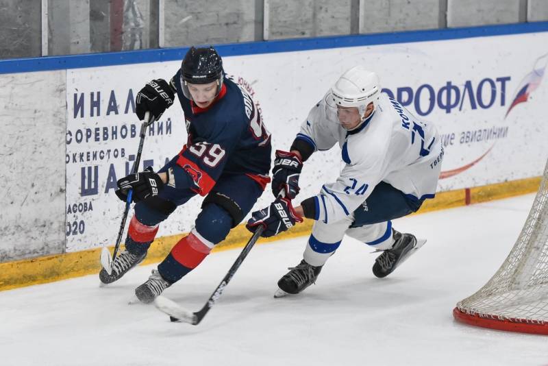 Кто есть кто в МХК «Олимпия»: нападающий Кирилл Воронов