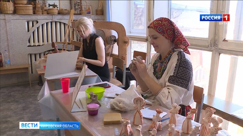 В Киров съехались мастера глиняной игрушки из разных регионов России