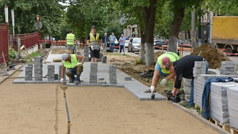 В Кирове назвали 10 пешеходных зон, где появится брусчатка