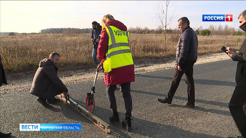В Кирове отремонтировали дорогу к Федяковскому кладбищу