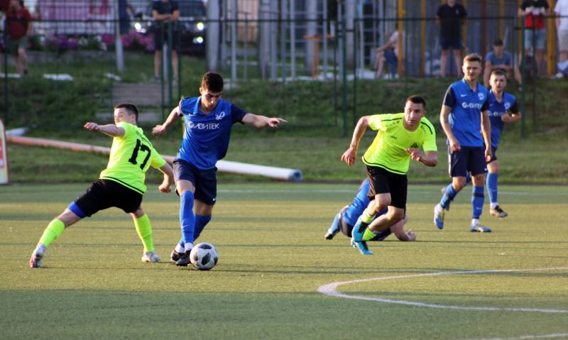 Футболисты кировского «Факела» завершили сезон выездным матчем с «Череповцом»