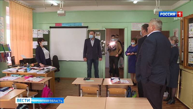 В селе Верховино Юрьянского района социально значимые объекты получили бесплатный доступ в интернет