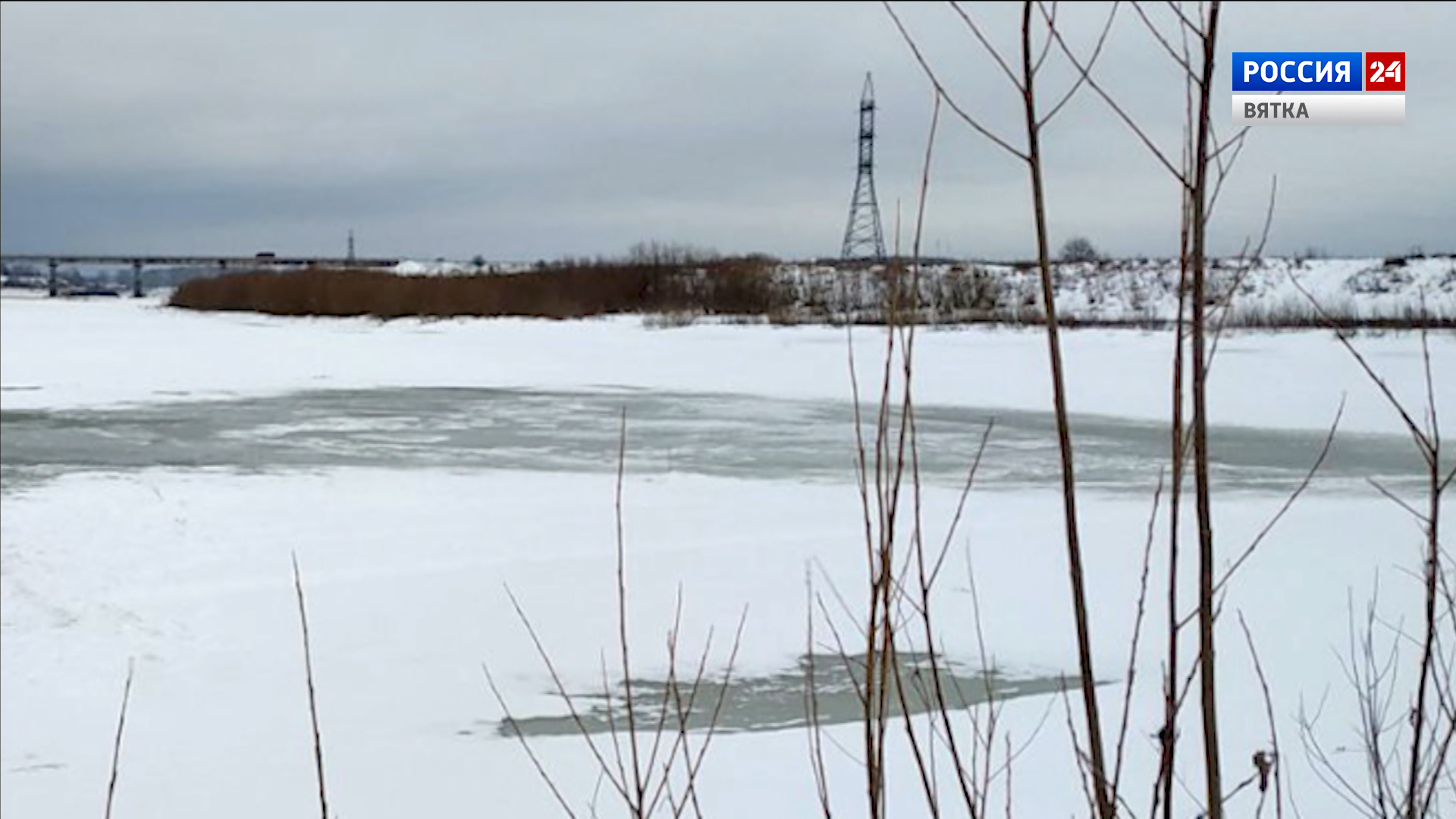 В Советском районе сотрудники МЧС спасли рыбака