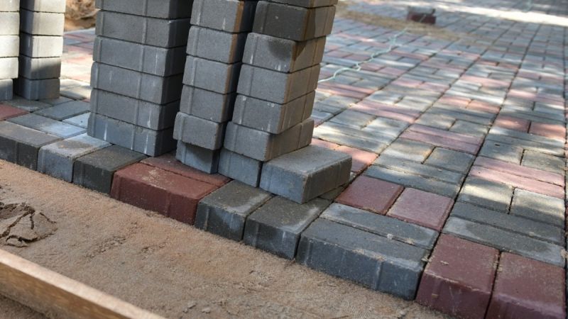 В Кирове 1,5 км тротуаров на Октябрьском проспекте планируют отремонтировать в этом месяце