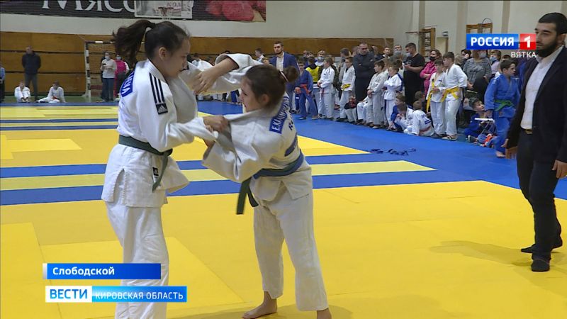 В Слободском прошел турнир по дзюдо памяти Михаила Зайца