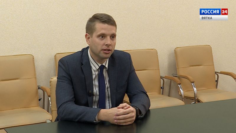 Интервью с начальником отдела транспорта администрации города Кирова Артемом Драчковым (23.11.2021)