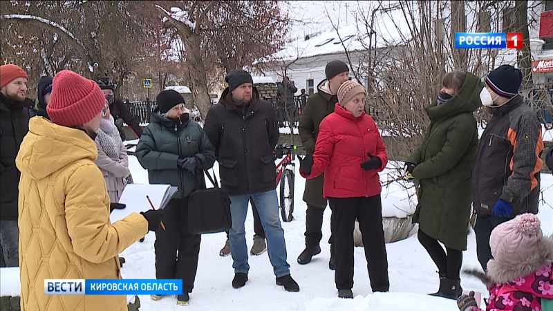 Кировчане обсудили концепцию благоустройства Сквера художников