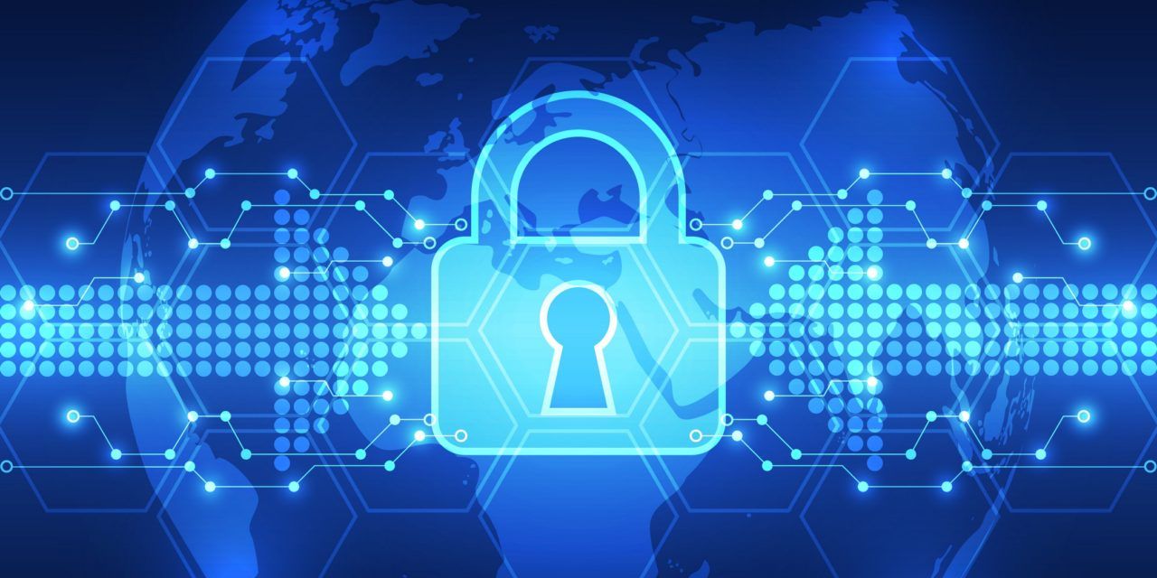 Школьников Кировской области оградят от «опасного» интернета