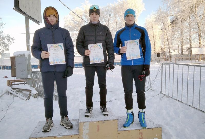 В Кирове прошёл первый этап Кубка города по лыжным гонкам