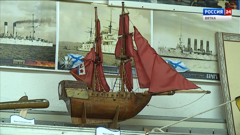 Мастер из Суны реставрирует старинные экспонаты в музее