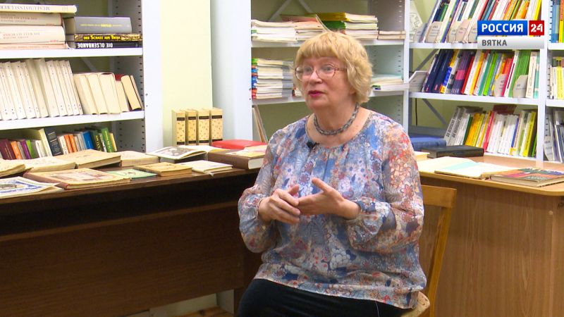 Интервью с заведующей отделом литературы на иностранных языках библиотеки им. Герцена Елизаветой Малышевой (16.12.2021)