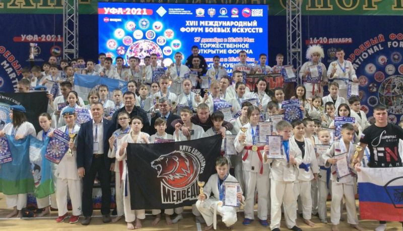 Кировские рукопашники проявили себя на международном форуме боевых искусств